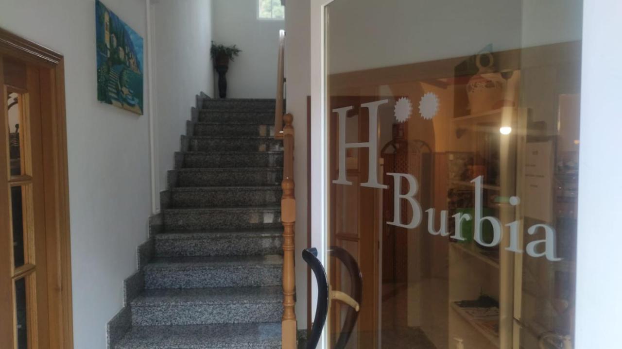 Hostal Burbia Villafranca Del Bierzo Εξωτερικό φωτογραφία