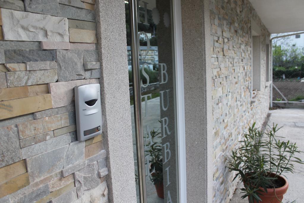 Hostal Burbia Villafranca Del Bierzo Εξωτερικό φωτογραφία