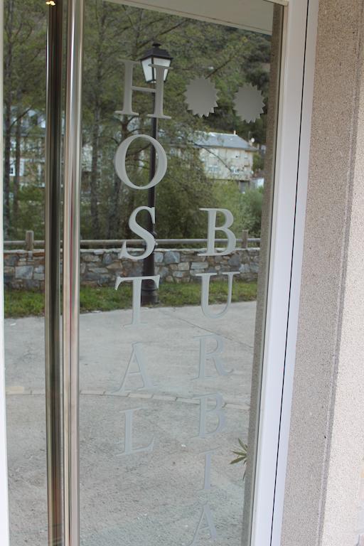 Hostal Burbia Villafranca Del Bierzo Εξωτερικό φωτογραφία